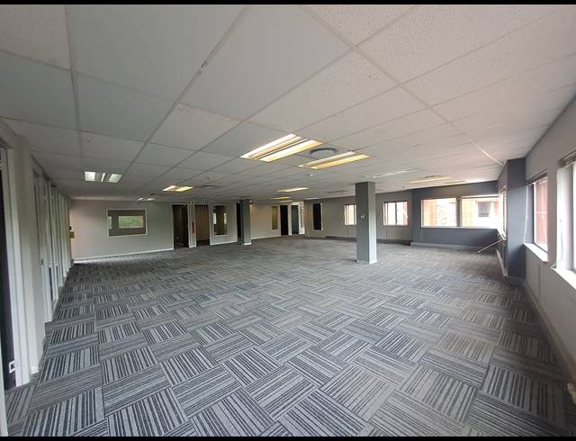 550M² OFFICE TO LET IN ILLOVO